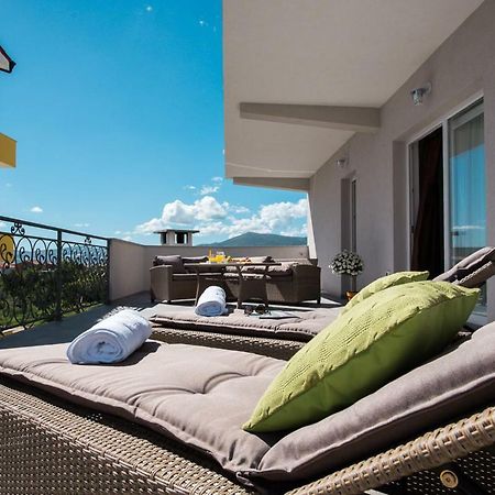 Apartments Cambio Kaštela المظهر الخارجي الصورة
