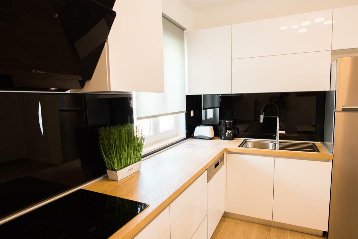 Apartments Cambio Kaštela المظهر الخارجي الصورة